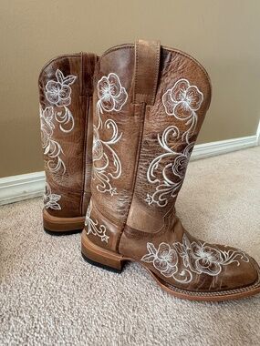 Shyanne Cowgirl Boots